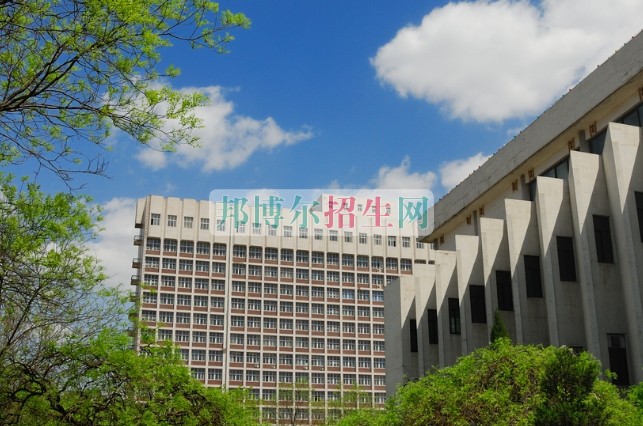 山西財經大學華商學院網站網址