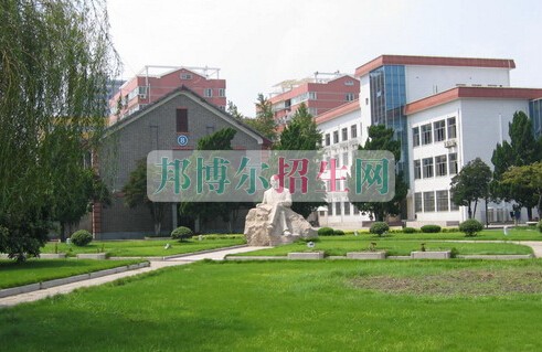 南通大學醫學院