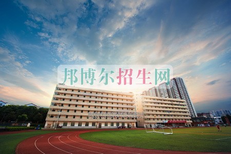 湖南信息職業(yè)技術(shù)學院招生辦聯(lián)系電話