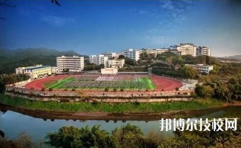 重慶江南職業學校怎么樣、好不好