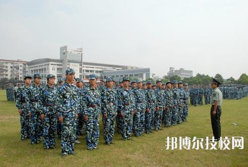 四川機(jī)電高級(jí)技術(shù)學(xué)校2020年報(bào)名條件、招生要求、招生對(duì)象