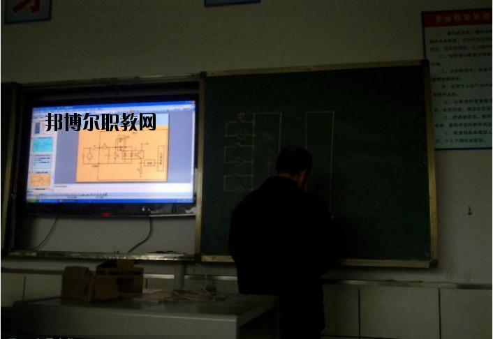 四川省隆昌縣城關職業中學2020年招生簡章