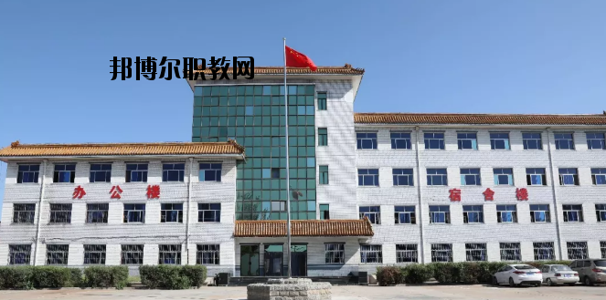 張家口新名人中等職業(yè)學校