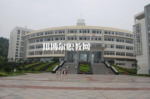 四川建筑技工學校2020年報名條件、招生要求、招生對象