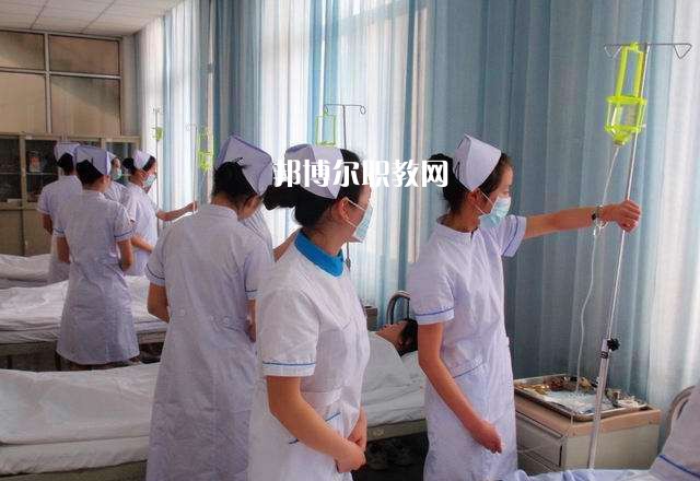 西安2021年女生讀衛校學什么專業好