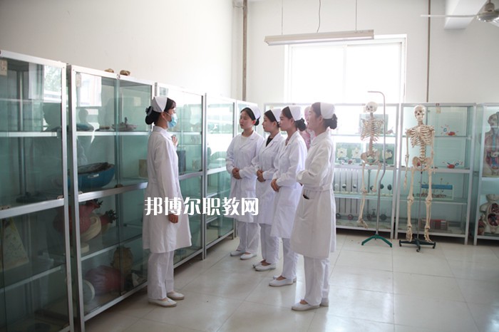 陜西2021年女生學什么衛校好