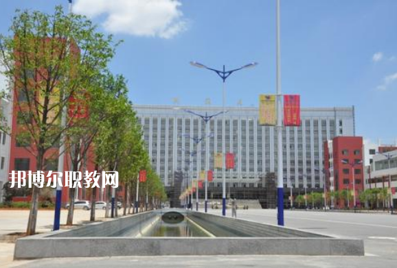 云南電子信息高級技工學(xué)校2021年錄取分數(shù)線