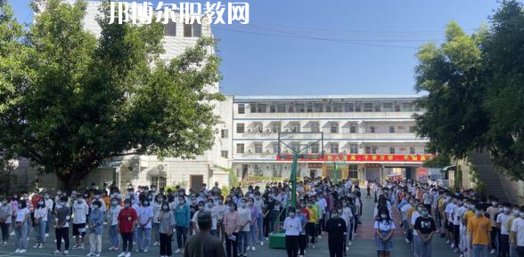 攀枝花商貿(mào)電子職業(yè)技術(shù)學(xué)校2022年報(bào)名條件、招生要求、招生對(duì)象