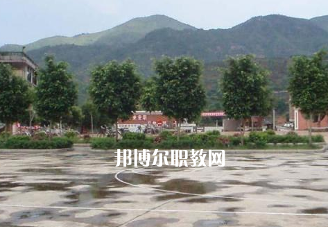 福建2023年中專學(xué)校怎么樣報名