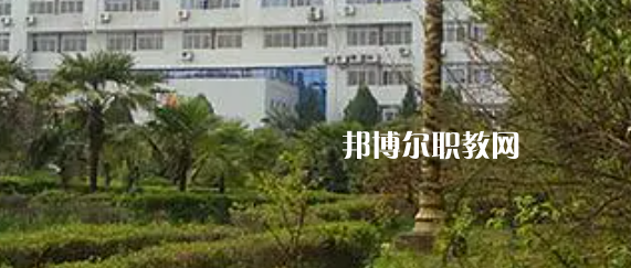 南京華東信息工程技工學校地址在哪里，哪個地區，哪個城市?