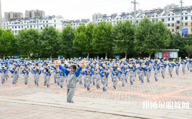 青島西海岸新區黃海職業學校怎么樣、好不好