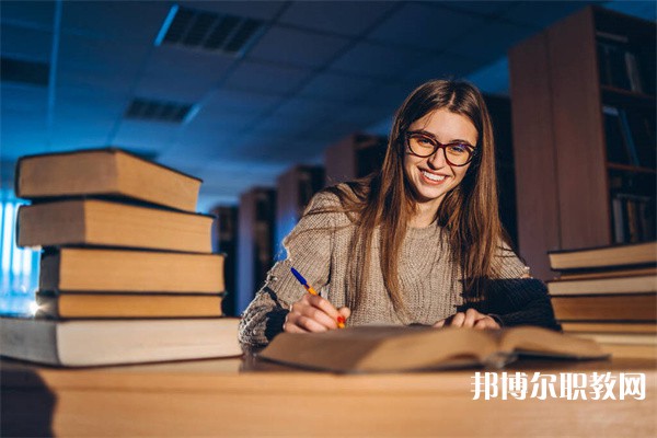 貴州哪里的中職學校能讀民族風味食品加工制作專業